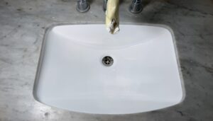 Bathtub Reglazing & Refinishing in Fountain Valley, CA