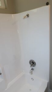 Bathtub Reglazing & Refinishing in Fullerton, CA